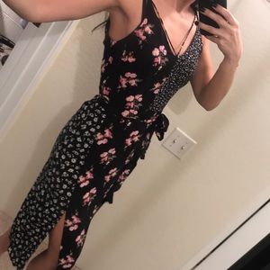 TOPSHOP floral dress- Size 4